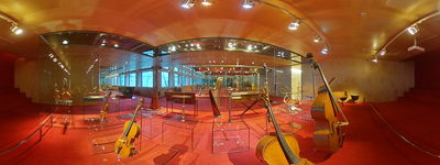 9: 06-05-2024__Espai_Cordes_Museu_de_La_Musica